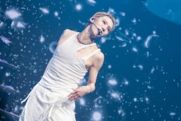 NCT テン、初の日本ソロツアーを完走！渋谷公演でのサプライズに涙「ソロ活動の1章が終わった」