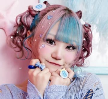 「"犬系彼女"卒業！？」ののち、ベビタピ＆ウィピを同時卒業　感謝込めた卒業イベントへ　突然の卒業にファン衝撃
