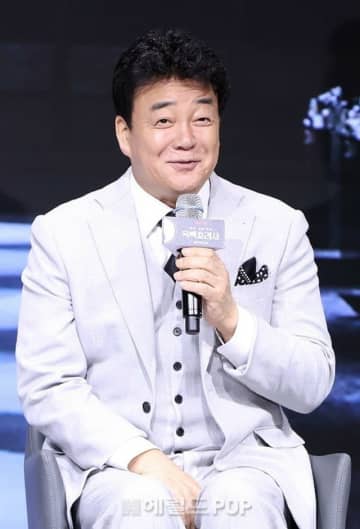 ペク・ジョンウォン、3週間ぶりにYouTube再開でイメージ刷新へ