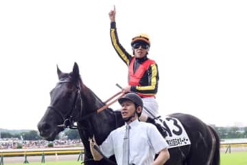 世代最強クロワデュノール、今となっては驚きの2つの事実　“超優等生”の新馬戦での出来事