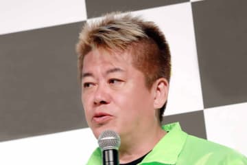 飲食店の「マスク禁止令」めぐる批判の声に…　堀江貴文氏が一蹴「唾が嫌なら外食すんな」