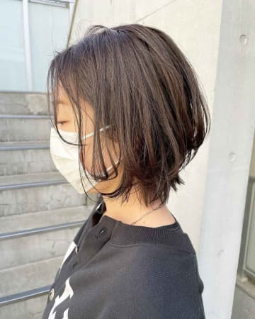 【40・50代】の失敗しないイメチェン → 即こなれる「ウルフヘア」が正解かも？