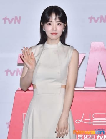 パク・ボヨン、海外ファンミーティングが突然延期に…事務所がコメント