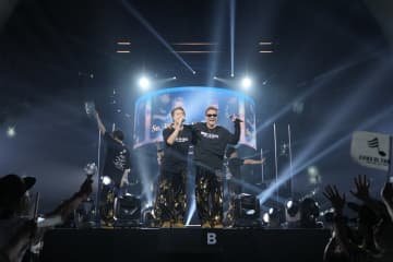 EXILE ATSUSHI、約2年半ぶりにEXILEのステージに登場し“完全復活”