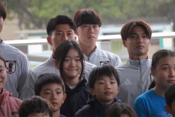 海外移籍より「まずはそこで自分のプレーを」　24歳で初の日本代表、硬い非常も「これから話していけたら」