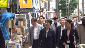 「活字文化議連」が書店街を視察　神田神保町は「知のプラネタリウム」上川氏　全国の書店「応援に取り組む」