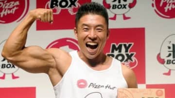 なかやまきんに君、あんみつを食べた瞬間の表情に「それが至福の顔なのかい？」とツッコミ入る