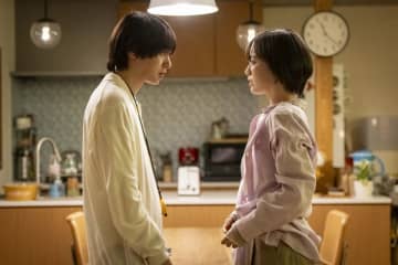 伊野尾慧“幹太”に代わって父親宣言する人物が？伊原六花“なつめ”は入院　『パラレル夫婦』第10話あらすじ