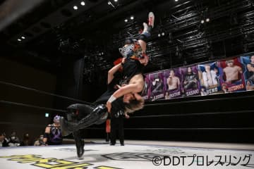 佐々木＆岡谷＆イルシオンが上野＆勝俣＆To-yを破り、KO-D6人タッグ王座V2！7・5横浜でクリス＆本多＆正田が挑戦へ