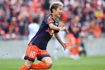 「目が覚めるとは、このこと」小野伸二がRB大宮10番の衝撃弾を称賛！「テクニカルなゴールだった」