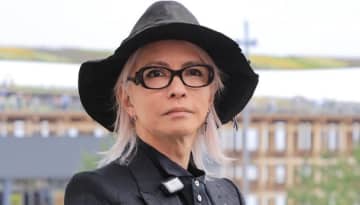ラルク・Hyde、GLAYの10年ぶり東京ドーム単独公演に参戦。SNSで30周年を祝福