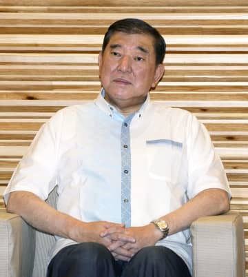 首相、コメ安定供給を実現　政府与党連絡会議