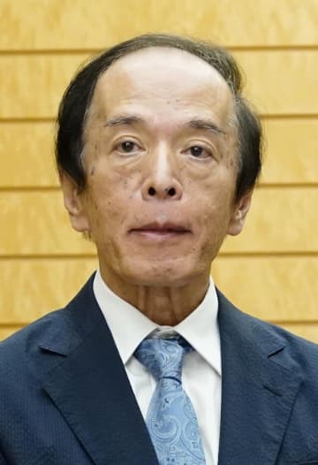 日銀、無理に利上げせず　総裁「関税極めて不確実」