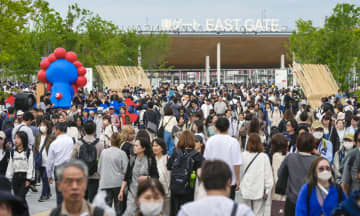 万博想定来場者数、下方修正も　大阪市長「混雑し快適さ失う」