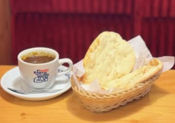 SNSでも超話題！コメダ「新作カレー」はチーズたっぷり＆ナンがもっちりで絶品