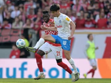 ドイツ1部で二桁得点達成の日本人FWを巡って欧州で争奪戦勃発か。ブンデスだけでなくプレミア勢も関心と現地報道