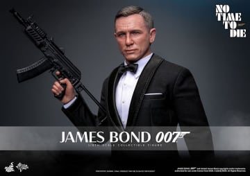 『007／ノー・タイム・トゥ・ダイ』ダニエル・クレイグ演じるボンドのフィギュア登場