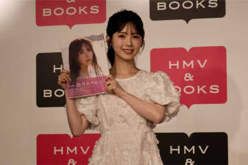 筒井あやめ、乃木坂OGにアピール「真夏さんのお家にもう一回行きたいです！」1st写真集記者会見レポート