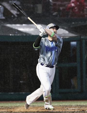 楽3―6D（3日）　DeNAが5連勝