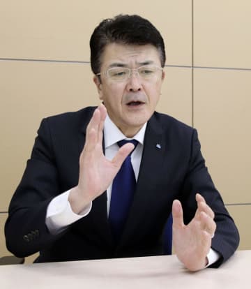 脱創業家へ「忖度しない」　小林製薬社長、留任は容認