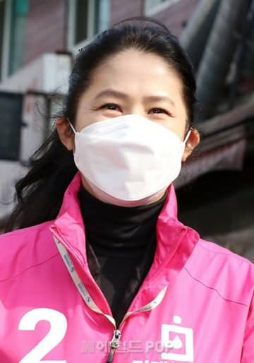 “伝説の女優”シム・ウナ、復帰説は大きな詐欺だった…本人と制作会社どちらもだまされる