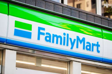 東大生がファミチキと一緒に買ったものに驚き　思わず手に取った商品に「優しい世界」「良い人ですね」