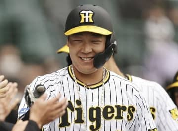 “日ハムキラー”阪神・大山が値千金の決勝ソロ！ 大矢氏「これまでの不調が全て吹き飛ぶような一発だった」