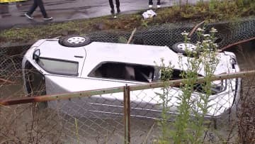 4人死傷事故で病院の送迎車運転していた山崎義昭容疑者（64）逮捕　トラックに衝突して用水路に転落　埼玉・越谷市