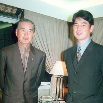 ロッテ吉井監督と長嶋茂雄氏との“浅からぬ縁” 巨人移籍せず米メッツ入り決断、その意思を直接伝えると…