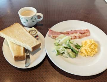 【デニーズ】モーニングが大人気！メニューが豊富でドリンクバー付きがお手頃すぎる