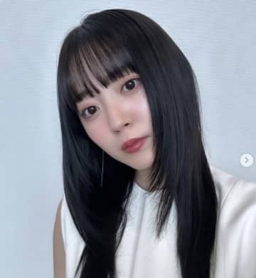 「現代のモナリザ…まじで生きる芸術」鈴木愛理、MV動画が"芸術的すぎる"と話題に　額縁越しのショットにファン大絶賛