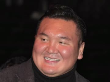 元白鵬に“決起集会”開催情報。案内状の「白鵬翔」からにじむ各界決別の雰囲気