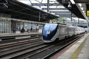 在来線最速１６０キロ通過を体感する
