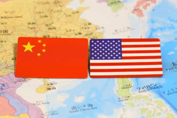 香港は米中対立の下で恩恵受ける