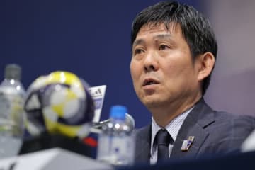 佐野海舟選手の性暴力を巡る問題で、「ミス」発言の森保一監督に批判。サッカー協会に見解を聞いた