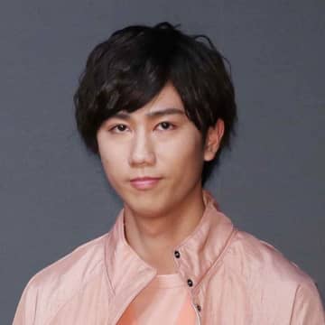 “Snow Manの頭脳”阿部亮平は都立駒場高校から“独学”で上智大理工学部へ 気象予報士にも合格【あの有名人の意外な学歴】