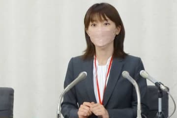 性的ネット広告、規制はできない？　オンライン署名10万筆提出…「表現の自由」との兼ね合いは