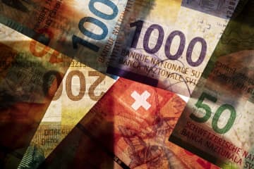 通貨高でも輸出増　常識を覆すスイスの競争力