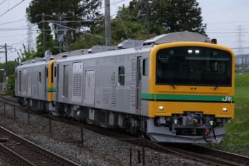 SLぐんまの新たな相棒「GV-E197系」、7月19日デビュー！HMに出発式・手旗エールも