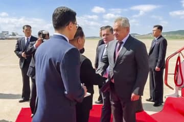 ロシア高官、金正恩氏と会談　ショイグ氏が平壌を訪問