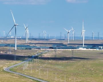 寧夏ホイ族自治区が中国で初めて「グリーン電力の自給自足」実現、域外にも送電