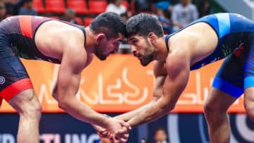 ＜レスリング＞イランは世界選手権代表決定の闘い、74kg級はパリ代表が勝つ…2025年ランキング・シリーズ第3戦（男子フリースタイル）