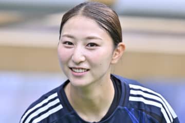 ｢綺麗すぎ｣｢ギャップたまらん｣浦和レディース所属なでしこ美人MF、リップアートで顔面アップデート｢2枚目の写真、ヤバい｣｢大人な感じで良い｣の声