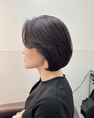 カットですぐ、"脱・昭和ヘア"！！【50代】「レイヤーヘア」ってこんな垢抜けなの♡