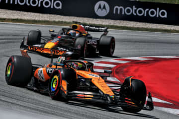 「心配していた」とマクラーレンF1代表。最善2ストップを脅かしたフェルスタッペンの好ペース