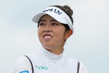 異国で「コメ」を手にした女子ゴルファーが笑顔「食べすぎ注意」　頬張る姿に羨望の声「美味しそう」