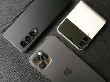 iPhone→AndroidのeSIM転送、新機能でラクに!?
