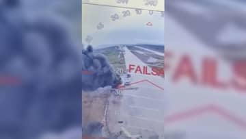 ウクライナ軍の大規模ドローン攻撃、新たな映像公開　ロシアの被害鮮明に