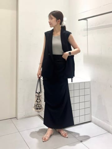 ジレの1点投入で一気におしゃれ見え！体型カバー力もすごい♡大人のらくちんジレコーデ