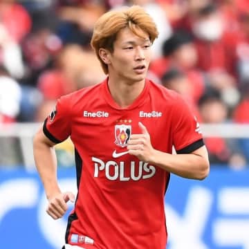 浦和FW長倉幹樹が加入１年目で移籍へ。手続きと準備のため、チームを離脱「今後につきましては…」
